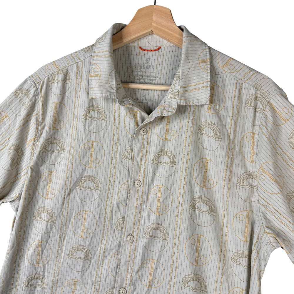 Roark Bless Up Short Sleeve Shirt Mens Medium Perforated Breathable Sun Print